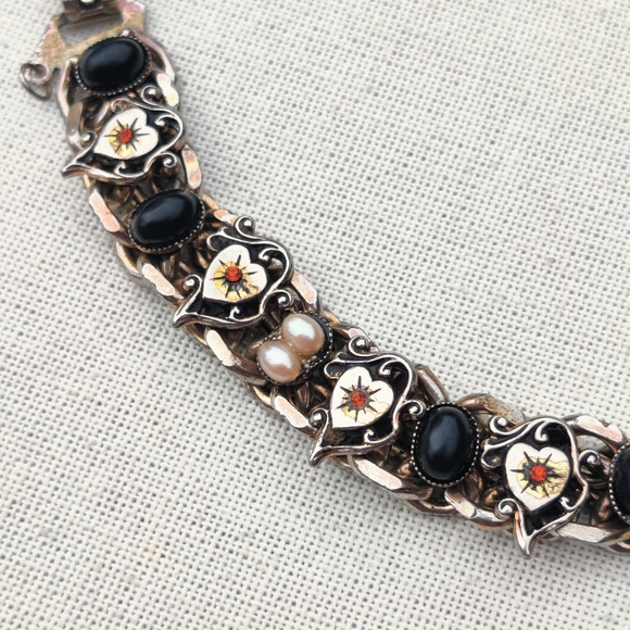 Vintage antique heart onyx and pearl bracelet - Picture 3 of 9
